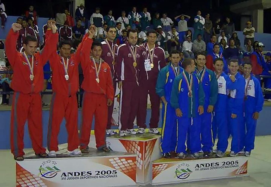 Podio de los Juegos Deportivos Nacionales ANDES 2005